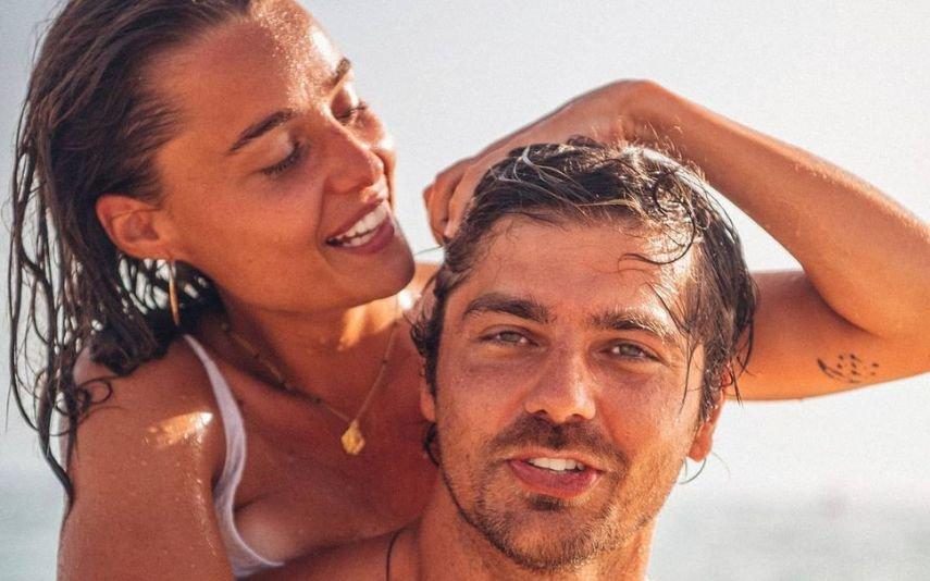 Kelly Bailey e Lourenço Ortigão Casal 'foge' para o Algarve! As primeiras imagens da atriz grávida