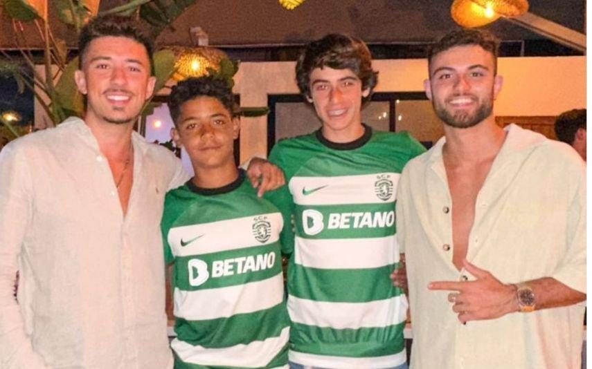 Cristianinho Com Windoh e Numeiro, de camisola do Sporting e ténis de luxo