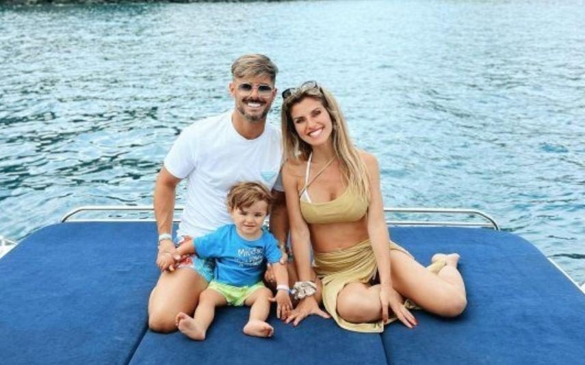 Jéssica Antunes Mostra barriguinha de grávida e revela: