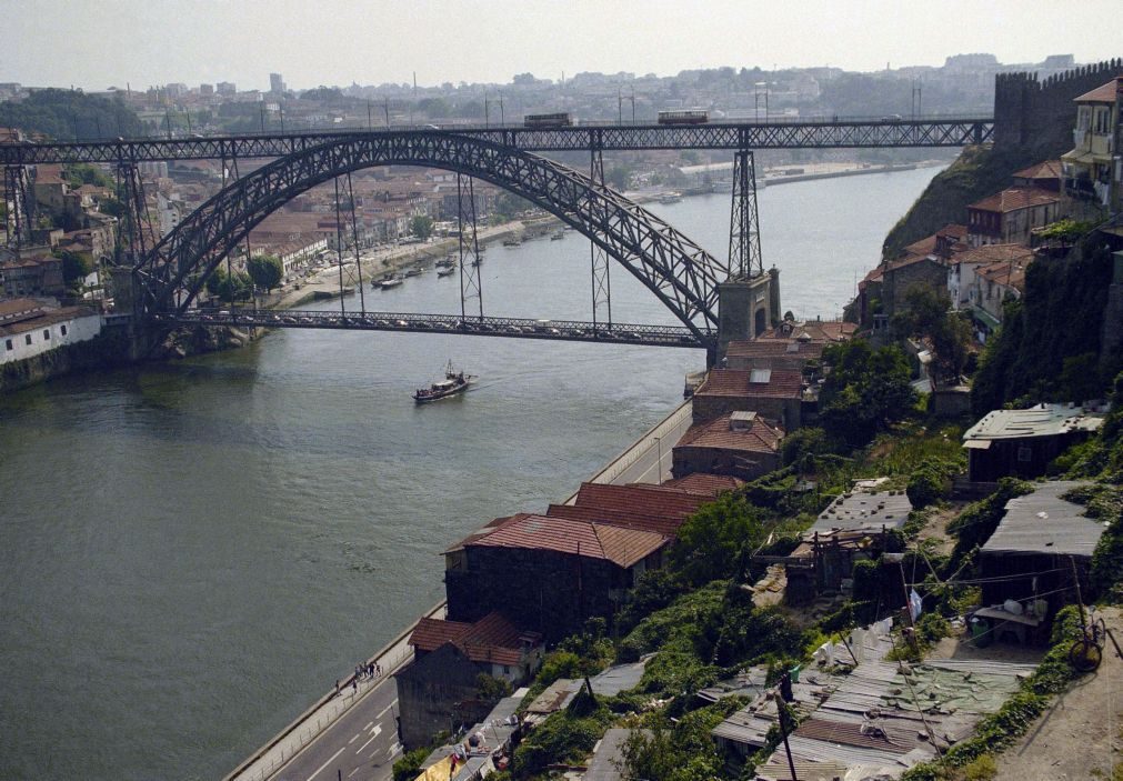 Porto afastado da