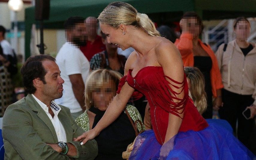 Luciana Abreu Sozinha na cidade do romance: