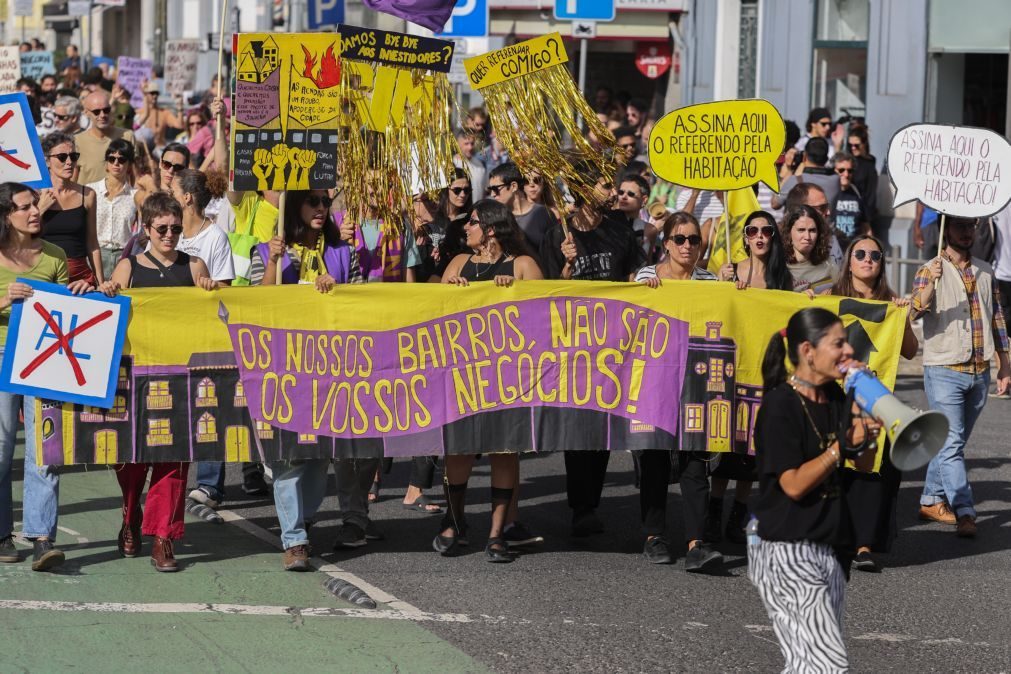 Milhares de pessoas protestam em Lisboa pelo direito à habitação