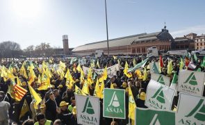 Milhares de agricultores nas ruas de Madrid contra acordo UE/Mercosul