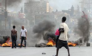 Fuga de mais de 1.500 reclusos de cadeia de Maputo faz 33 mortos