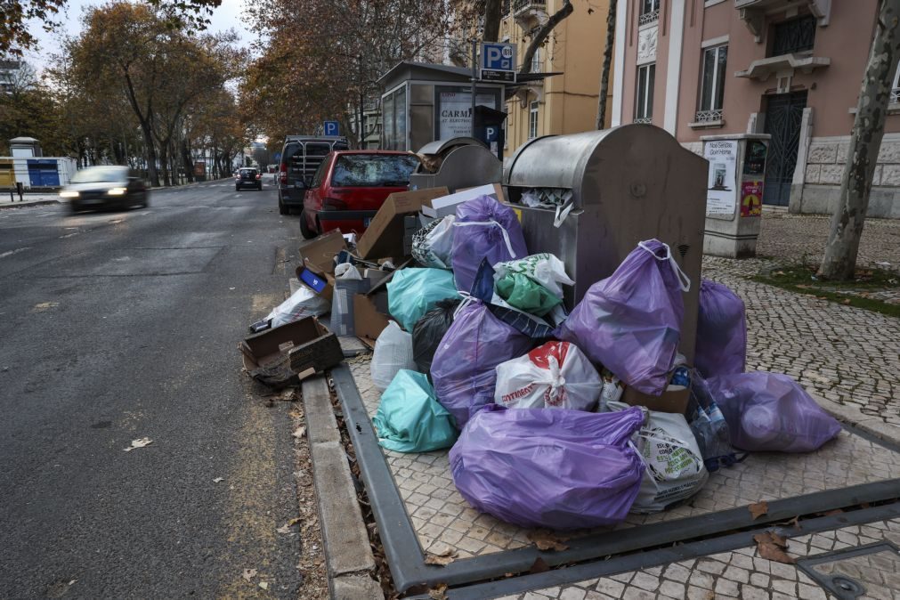 Adesão à greve na recolha do lixo em Lisboa  acima dos 75% - sindicato