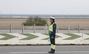 Cinco mortos e 15 feridos graves em acidentes nas estradas desde sexta-feira