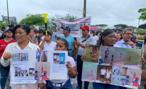 Parlamento do Equador declara 08 de dezembro dia de luto pela morte de quatro menores