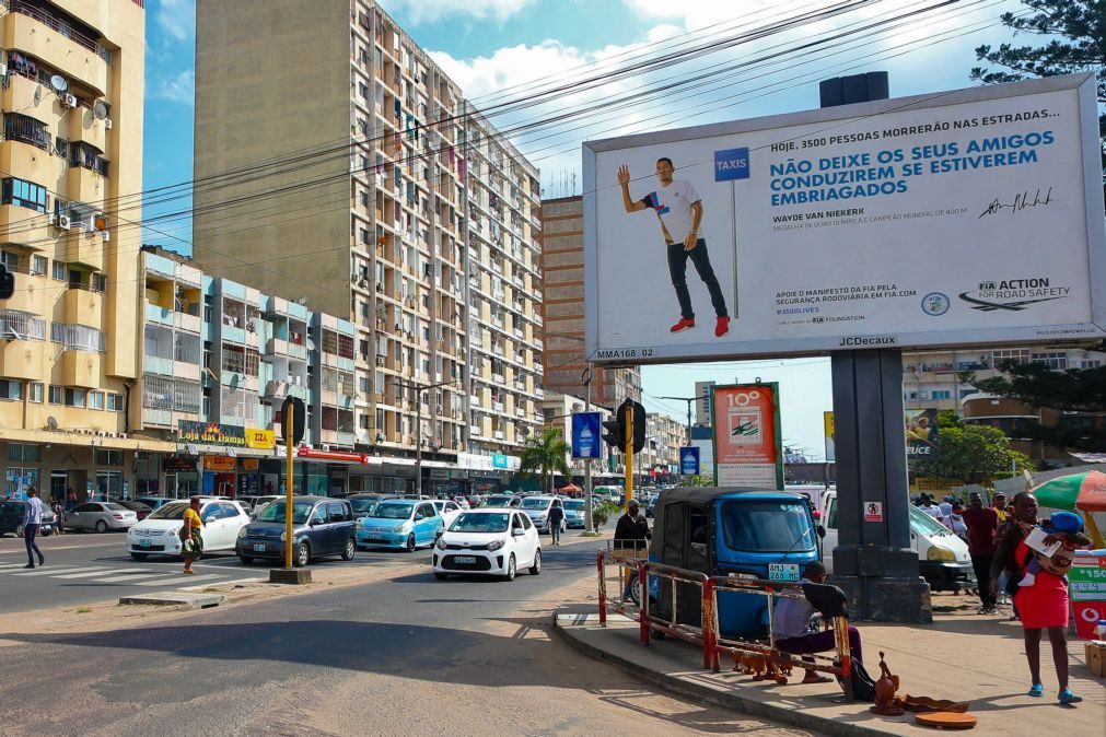 Função pública moçambicana paralisa a partir de 20 de janeiro para exigir 13.º  mês