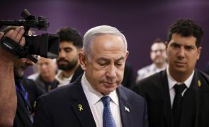 Netanyahu adverte que cessar-fogo não começa enquanto não tiver lista de reféns