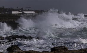 Autoridade Marítima alerta para agravamento do estado do mar a partir da meia-noite