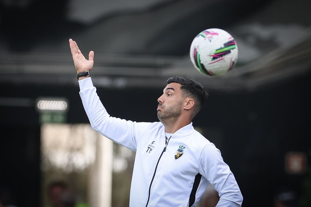 Treinador do Farense confia em 