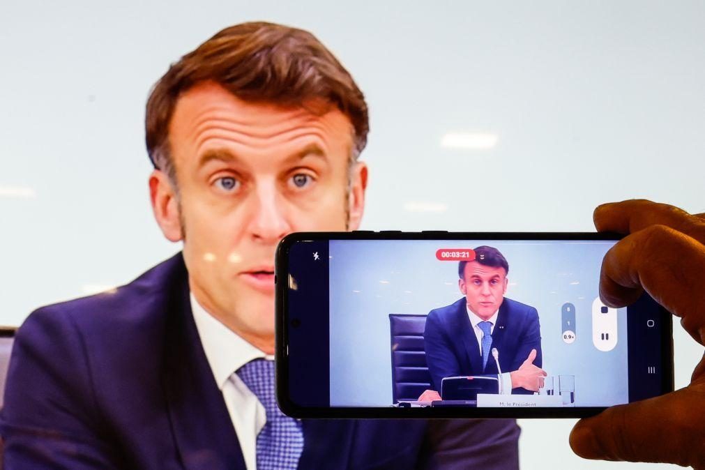 Macron reúne