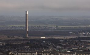 Londres anuncia apoios de até 3 mil MEuro para indústria siderúrgica