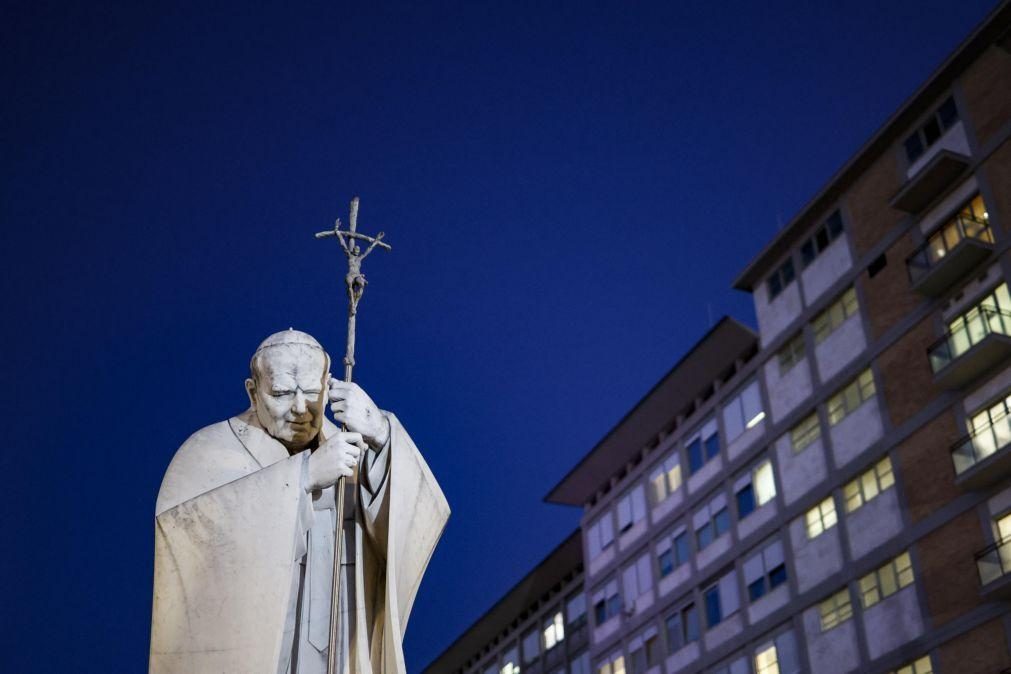 Papa Francisco apela a