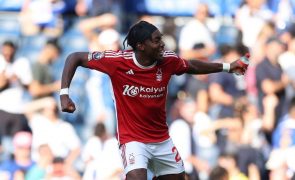 Nottingham Forest continua em 'grande' na Liga inglesa, campeão City escorrega