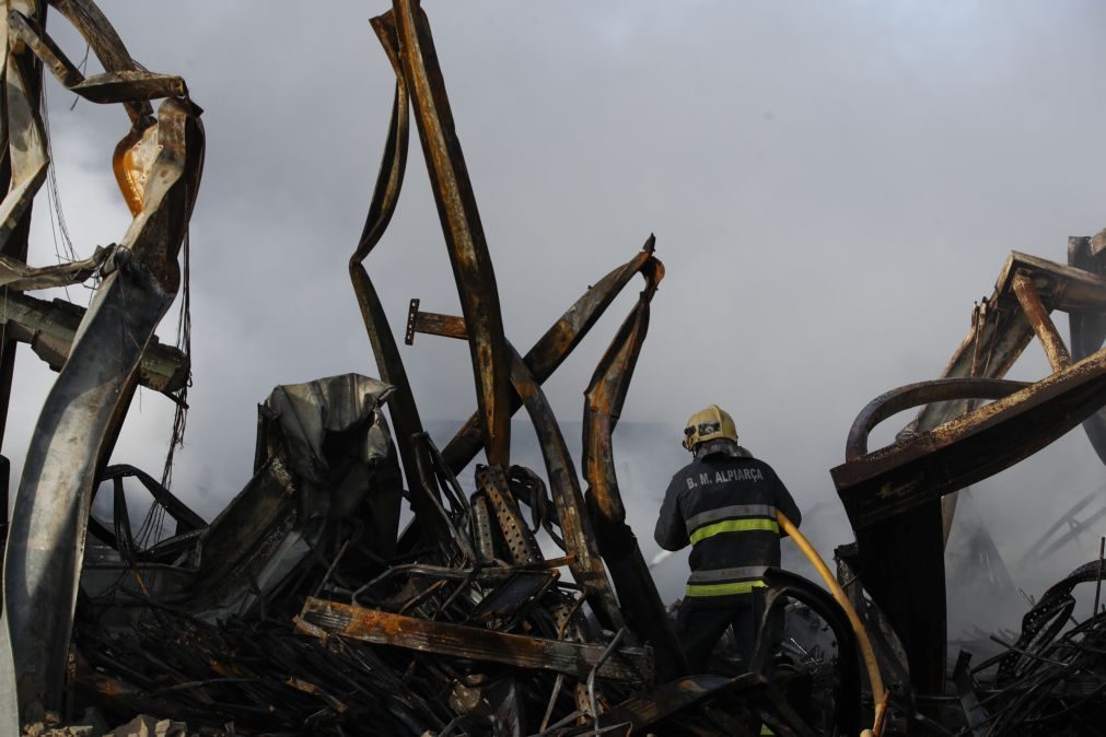 Governo prevê pagamento das indemnizações dos incêndios terminado em maio