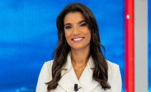 Isaura Quevedo Jornalista da CNN exibe 'barriguinha' de grávida!