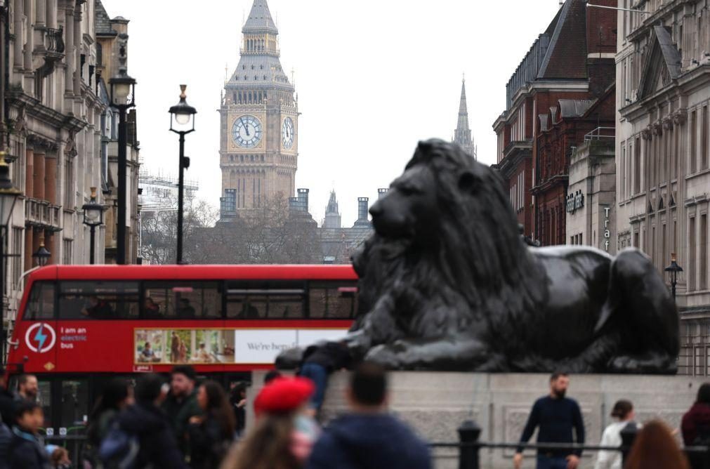 Economia britânica crescerá 1%, metade do previsto