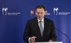 Montenegro diz não ser suspeito de nada e acusa oposição e falta de argumentos