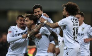 Vitória de Guimarães vence Santa Clara e aproxima-se do quinto lugar