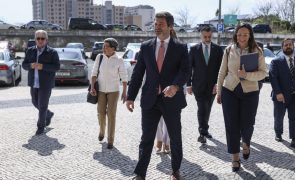 Ventura justifica saída de deputados das listas com necessidade de renovação e 