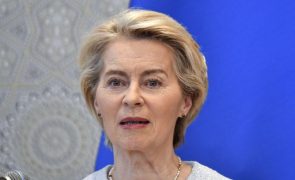 Von der Leyen pede a Pequim para evitar uma escalada na questão das tarifas