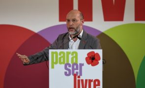 Tavares alerta para perigos de aliança PSD/IL e pede menos votos para o Chega