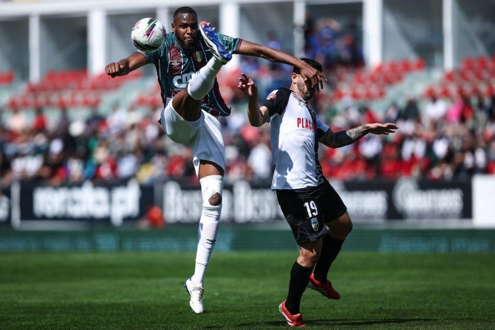 Farense vence na Amadora e coloca fim a série de 13 jogos sem vencer