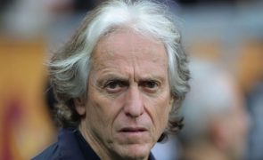 Al Hilal volta a ceder nas meias-finais da 'Champions' asiática com Jorge Jesus