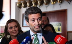 Chega acusa Montenegro de 