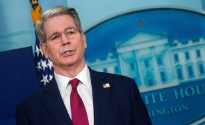 Acordo com EUA sobre fundo para reconstrução não garante ajuda militar à Ucrânia