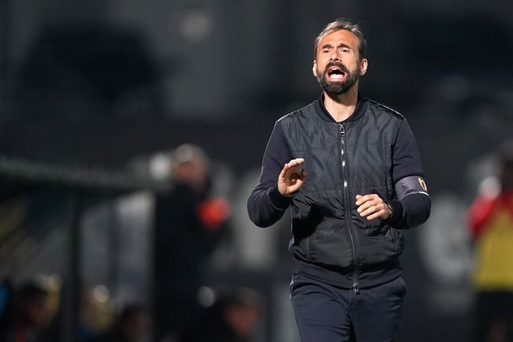 Hugo Oliveira prepara Famalicão para desafio crucial contra Farense