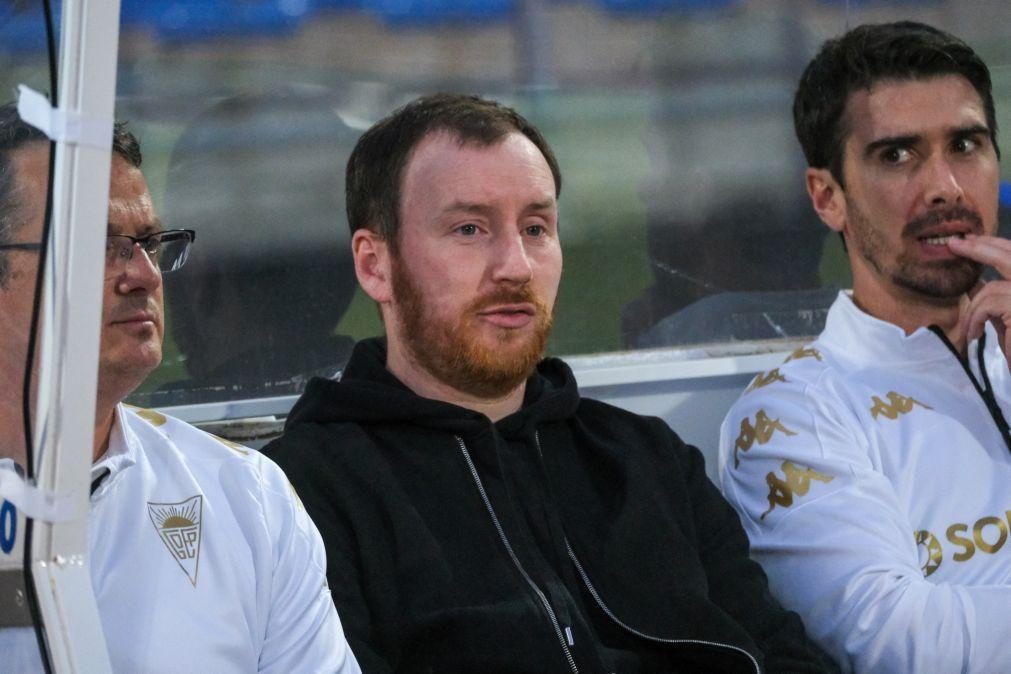 Ian Cathro promete tarefa
