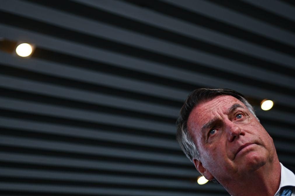 Bolsonaro terá hoje alta hospitalar após três semanas internado