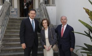 Marques Mendes e Ferreira Leite consideram urgente solução de estabilidade