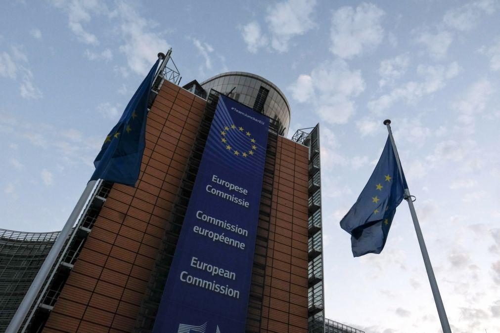 Comissão Europeia leva Hungria a tribunal por falhar lei contra tráfico humano