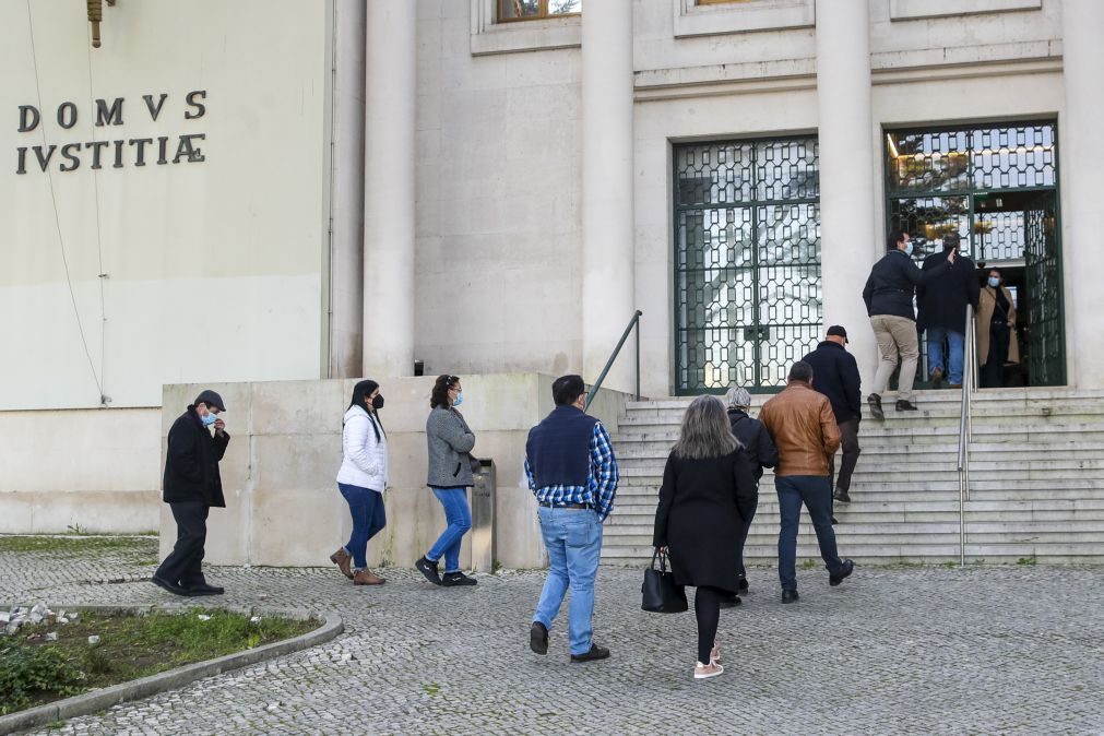 Tribunal de Leiria condena homem a 22 anos de prisão por matar a mulher