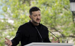 Zelensky espera por Putin na Turquia