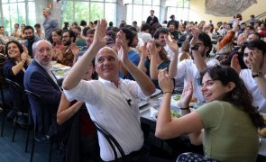Raimundo com 