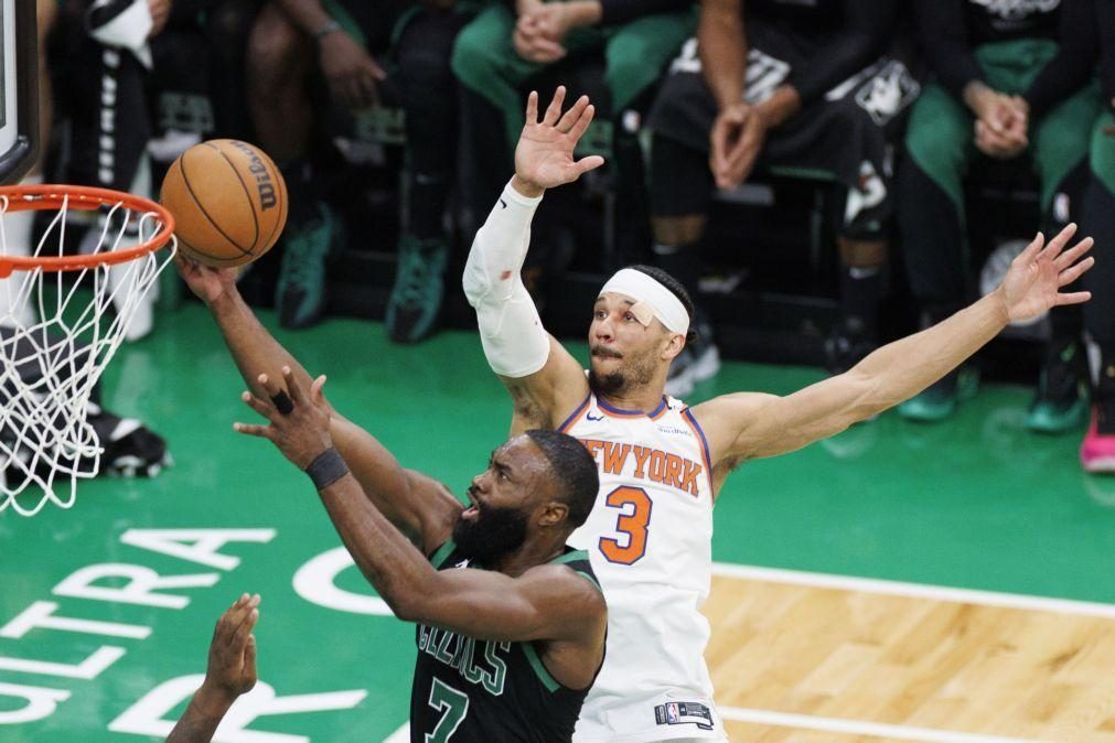 Campeões Celtics sobrevivem e Timberwolves estão na final do Oeste