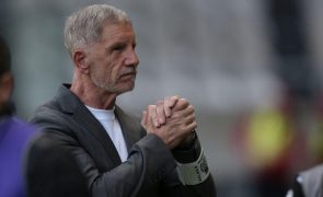 Treinador Stuart Baxter quer 'aflito' Boavista a deixar 'a pele' em Arouca