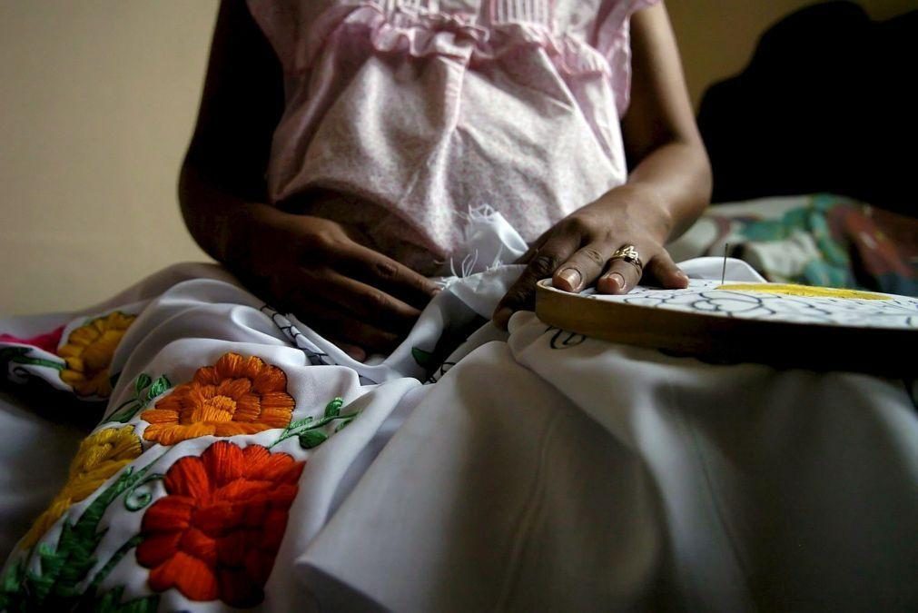 Fecundidade em Angola caiu e mulheres têm em média 4,8 filhos