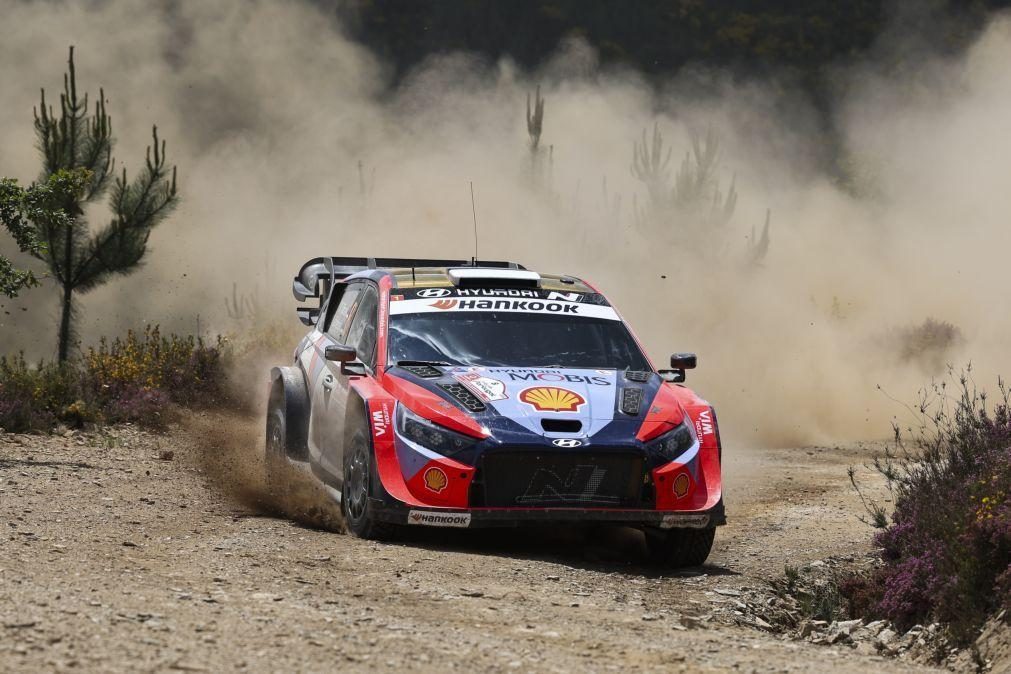 Tänak termina 1.º dia do Rali de Portugal como líder e com recorde
