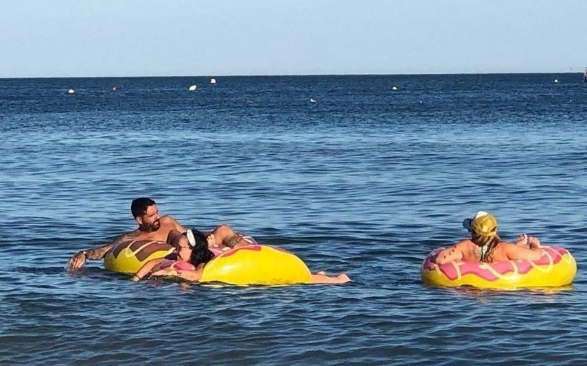 Casados à Primeira Vista Lucas, Inês e Ana Raquel divertem-se em Albufeira (fotos)