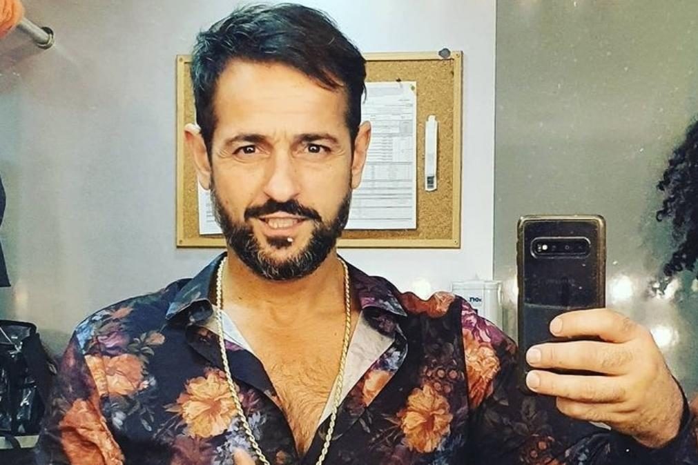 Gonçalo Diniz na série Sem Limites com Rodrigo Santoro e Álvaro Morte