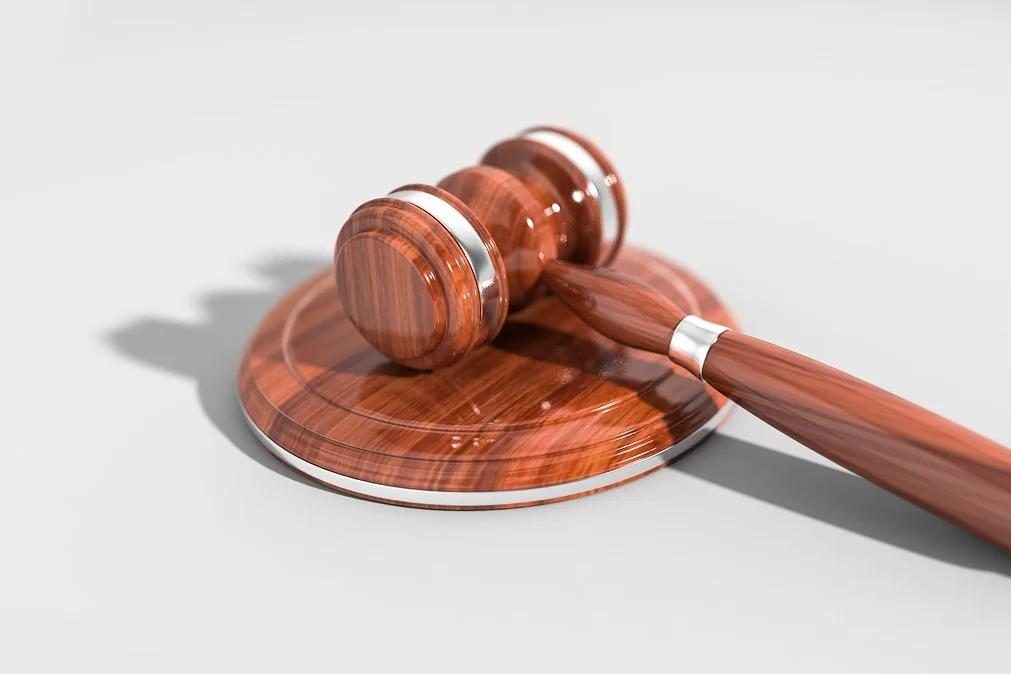 Tribunal absolve homem duas vezes de um crime de violência doméstica