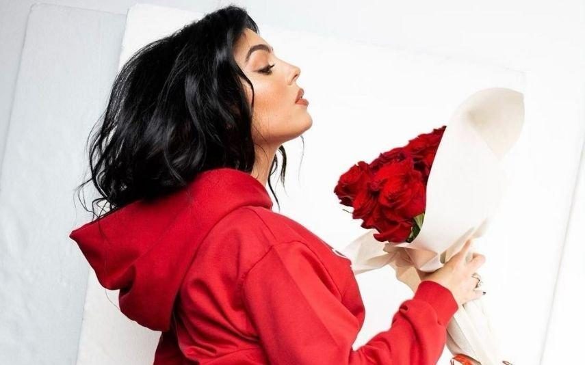 Georgina Rodriguez tem famosa rendida à sua coleção