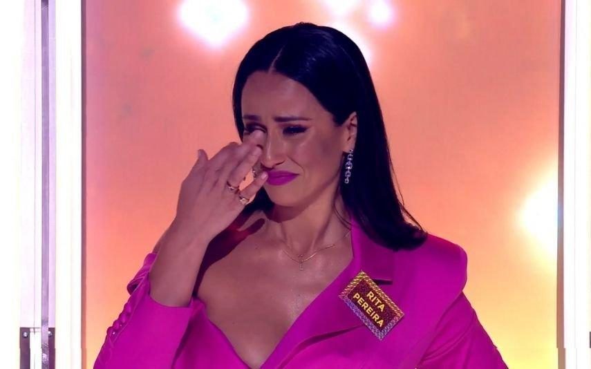 Rita Pereira Desfeita em lágrimas no