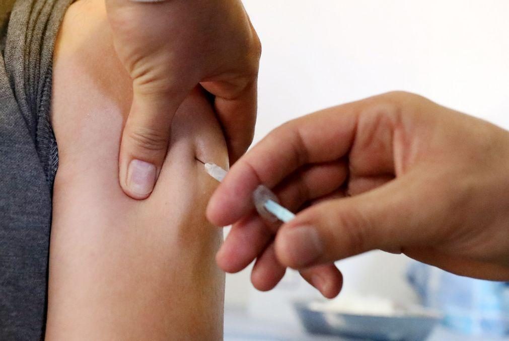 Polícias criticam vacinação contra a covid-19 e exigem mais compensações