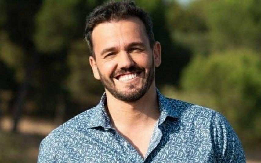 Pedro Teixeira responde à letra aos críticos de “O Amor Acontece